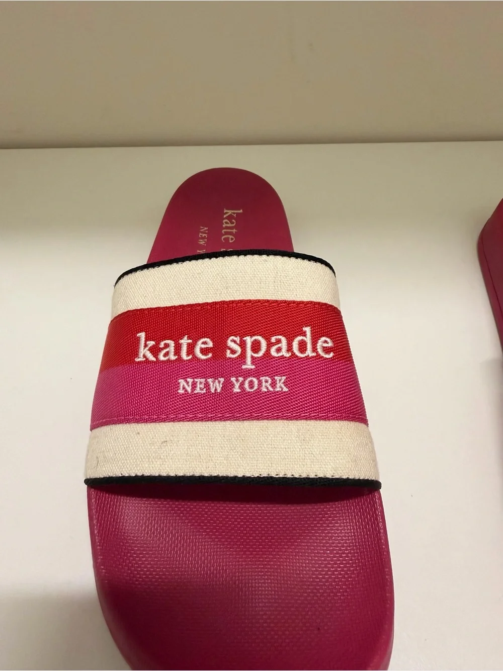 Kate Spade buttercup' Slides Sandals vacation cruise preppy new money Size 8